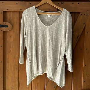 J.Jill Drapey 3/4 sleeve top